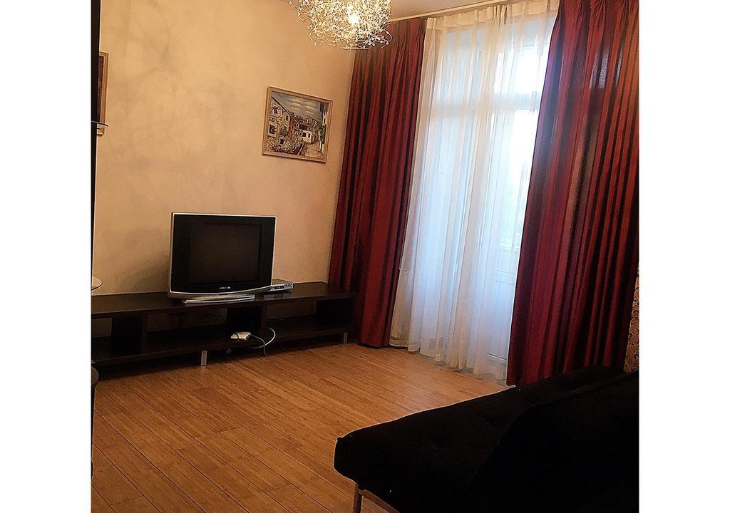 Apartment On Lukyanovska Kijev Kültér fotó