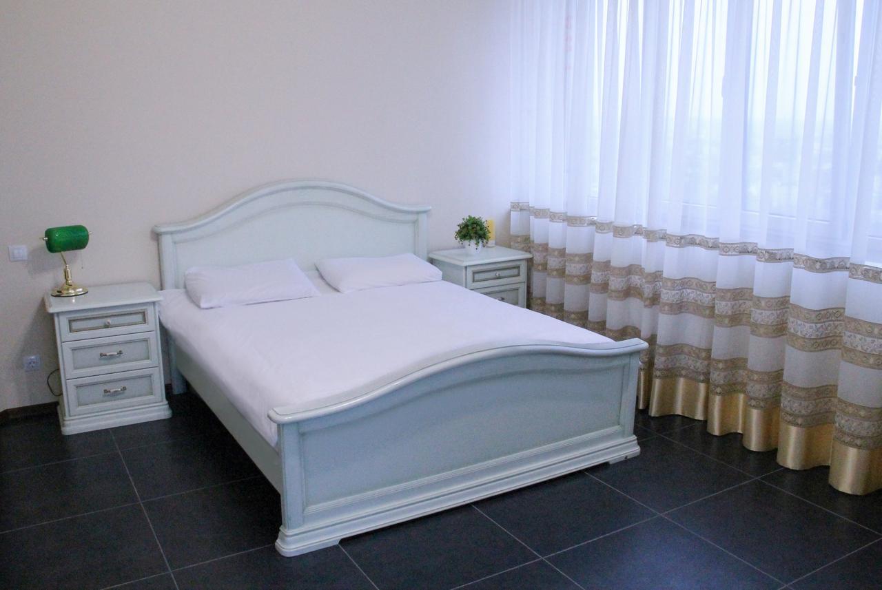 Apartment On Lukyanovska Kijev Kültér fotó